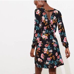 Sz 16 Loft Long-Sleeve Black Floral Dress